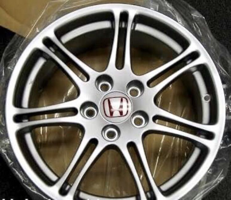 ฝาล้อ HONDA TypeR พื้นสีเงิน พื้นสีดำ รูปที่ 3