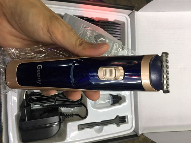 แบตตาเลี่ยนตัดผม รูปที่ 4