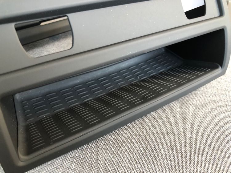 ภายใน BMW F10 สีดำ มือจับประตู สวิตกระจก ช่องแอร์ 520d 525i 530i รูปที่ 11