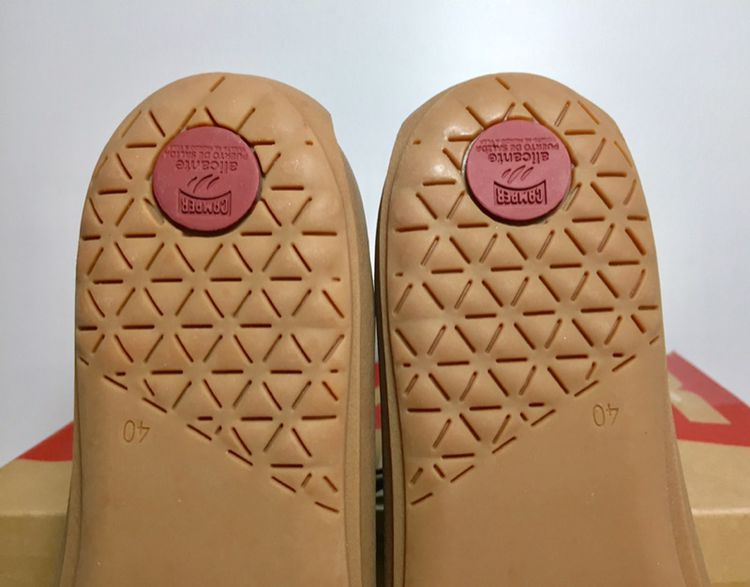 Camper boots กันหนาว ของแท้ ของใหม่มือ 1 Size EU40(26.1cm), รองเท้าบู้ทหุ้มข้อกันหนาว Camper หนังแท้ Genuine, New and Original  รูปที่ 12