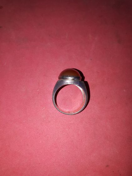 แหวนเงิน หินหยกน้ำผึ้ง มีตาเป็นเม็ดกลมสีขาว เก่า แท้ แปลก หายากสุดๆ     แหวนเงิน เป็นของเก่าโบราณ ตัวแหวนและเงินหนา แกะลายอย่างสวย สมบูรณ์ แ รูปที่ 10