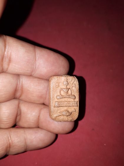 ลพ.ปาน วัดบางนมโค พิมพ์ขี่นก ผงเต็ม หลังเรียบ ตำหนิครบ เนื้อดิน จัด แห้ง นวลตา ไม่แข็งกระด้าง ผิวเดิมๆ เก่าตามธรรมชาติ เป็นพระเก่าเก็บ สภาพเ รูปที่ 7