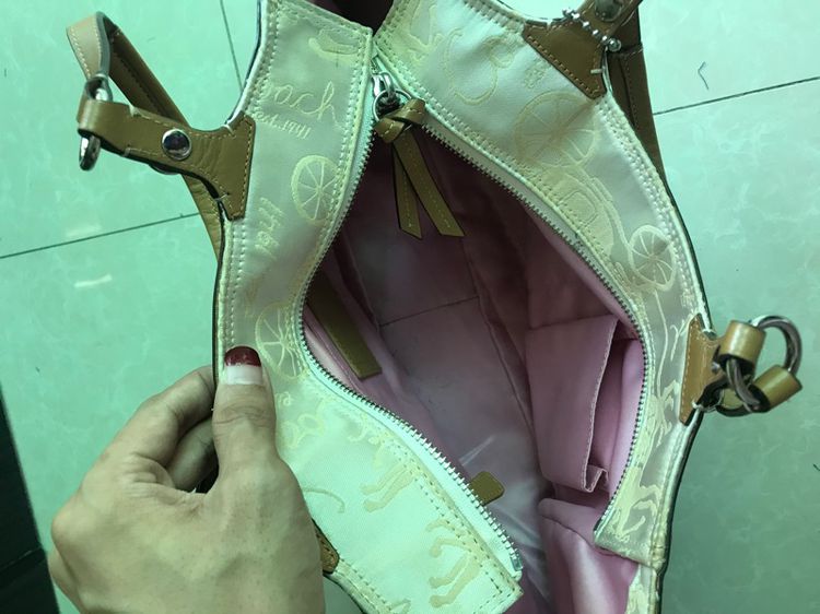 กระเป๋า Coach ของแท้มือสอง รูปที่ 5