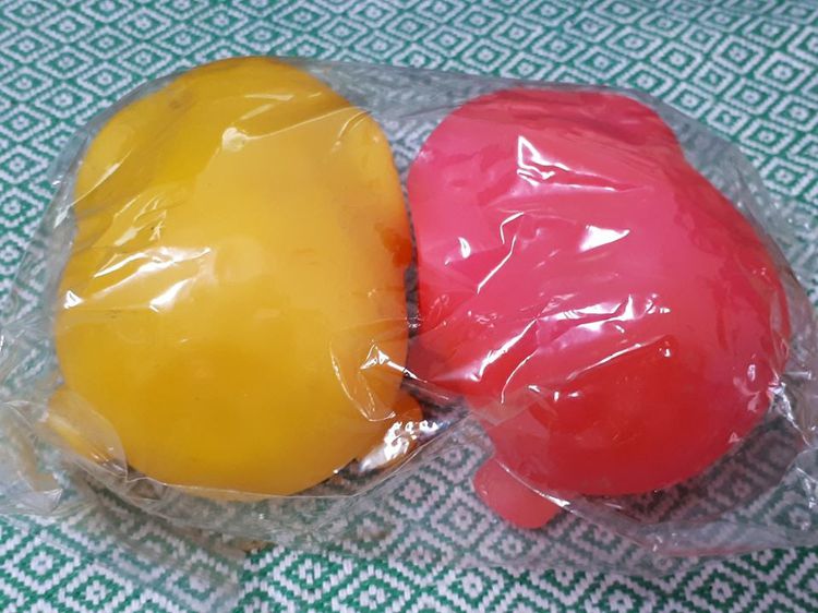 (6185) กระปุกออมสินวันเด็กแห่งชาติ ปี 2550 พลายอิ่มเอิบ มี 2 สี รูปที่ 3