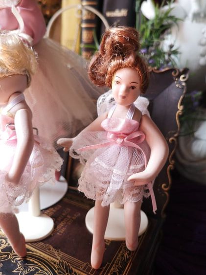 Porcelain Doll เซ็ทตุ๊กตากระเบื้อง 3สาวน้อยนักบัลเล่ต์ ขายยกเซ็ทไม่แยก รูปที่ 8