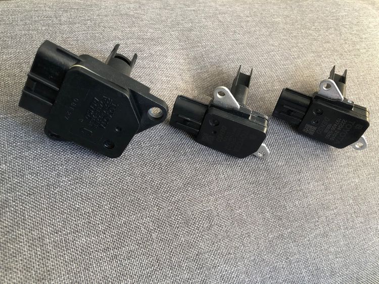 AirFlow Toyota Lexus DENSO มี 3 รุ่น 2220422010  222040T010 2220431010 2220431020 รูปที่ 2