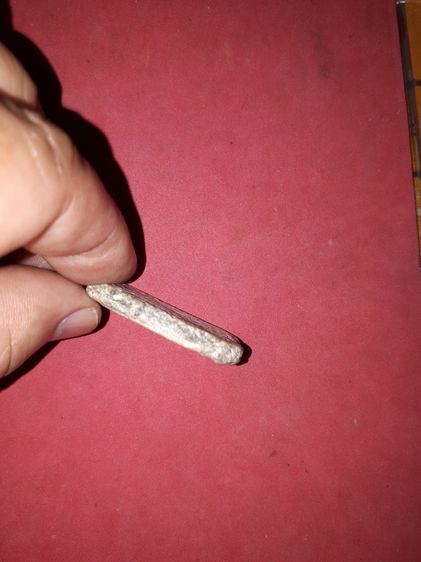 พระสมเด็จ วัดระฆัง พิมพ์ใหญ่ กทม. ปี 24xx เนื้อผงพุทธคุณ ขึ้นฝ่าขาว เนื้อนี้หายาก หลังเรียบ อย่างสวย มวลสารครบ จัด ละเอียด รูปทรงสวย งดงาม ข รูปที่ 4