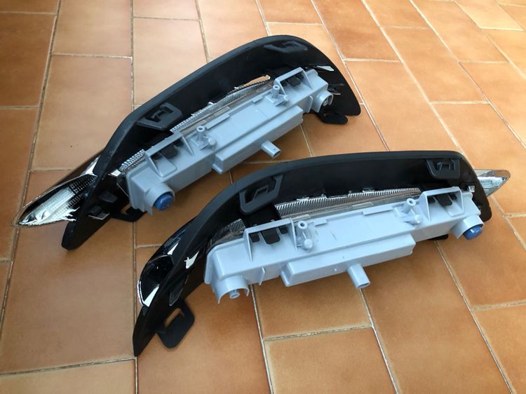  ไฟตัดหมอก Day Light W204 Facelift Spotlight C200 C250 C220CDi รูปที่ 9