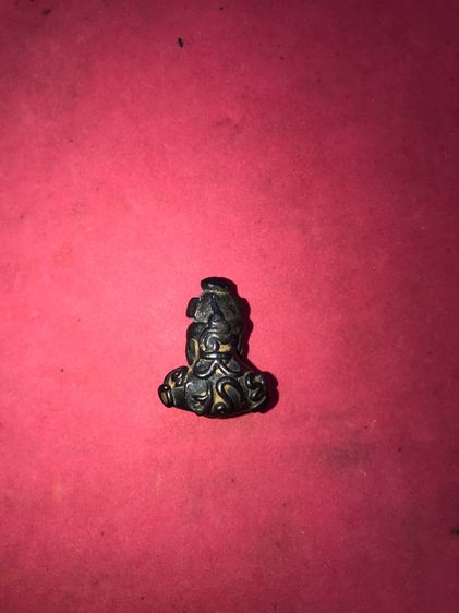 พระปิดตา หล่อโบราณ แร่บางไผ่ รุ่น2 วัดสามง่าม จ.นนทบุรี เนื้อแร่บางไผ่แท้ๆ เนื้อมีสนิมให้ศึกษา พระสภาพสวยมาก มีคราบเบ้าเดิมๆ มีเอกลักษณ์เป็น รูปที่ 8