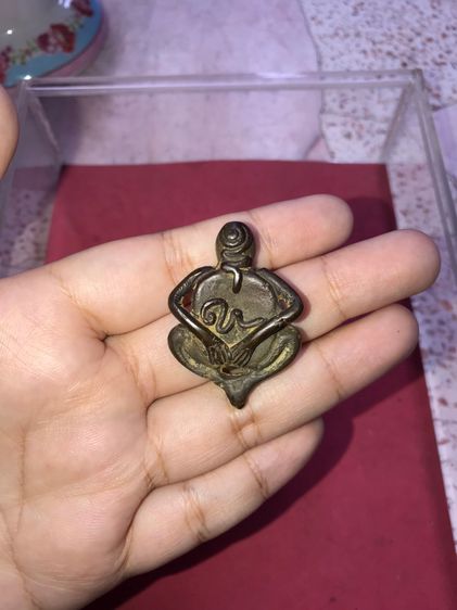 พญาเต่าเรือน หลวงพ่อเดิม วัดหนองโพ จ.นครสวรรค์ เนื้อนวะโลหะกลับดำ ปี 24xx กว่าๆ ยุคต้น หล่อโบราณ ยันต์ด้านหน้าและด้านหลัง ยันต์อุ มีน้ำหนัก รูปที่ 4