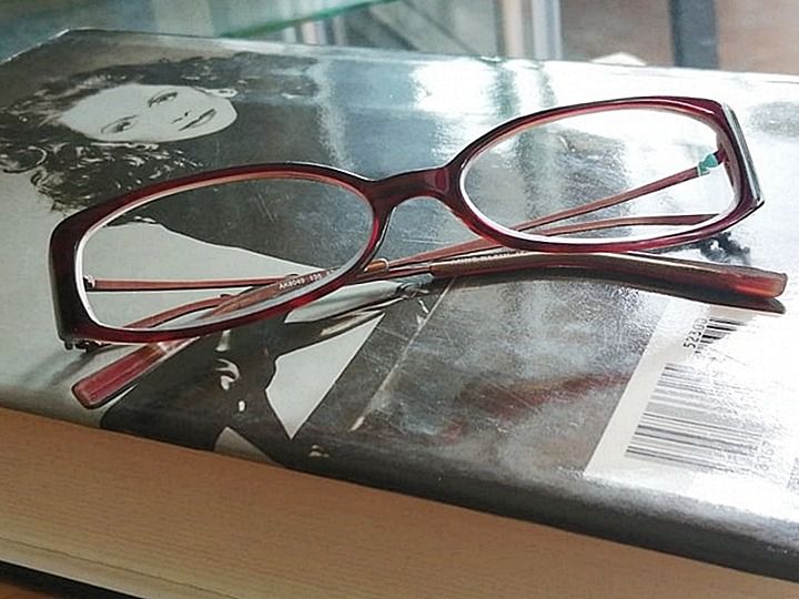 ANNE KLEIN Rx Eyeglasses AK8049 136 Brown Eyewear Frames Full Rim กรอบแว่นตาของแท้มือสอง งานสวยๆ เลนส์ปกติ ชิ้นนี้ขายที่ 820.- รูปที่ 1