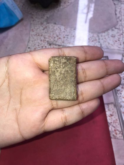 พระสมเด็จ พิมพ์ใหญ่ หูข้างเดียว วังหน้า No.3 ปี 24xx หลังเรียบ ยุบเป็นแอ่ง พิมพ์ทรง ถูกต้อง ครบถ้วน เนื้อผงพุทธคุณ เม็ดดำ แดง ขาว   รูปที่ 7