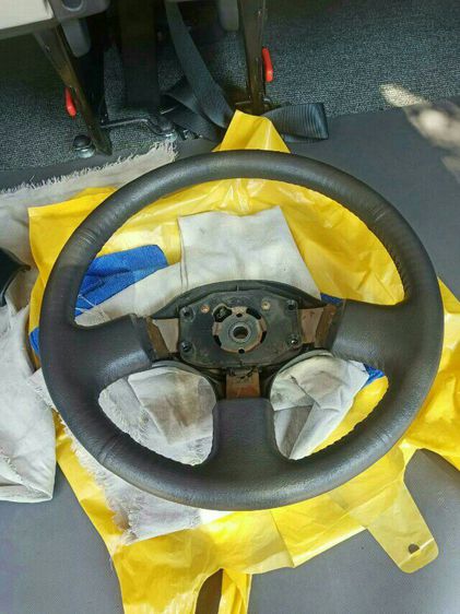 สีเพ้นท์เสื้อหนัง สีเพ้นท์หนัง ซ่อมกระเป๋าหนังถลอก เบาะหนังแตก รูปที่ 4