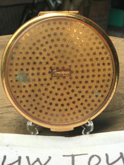 งานเก่าจากประเทศอังกฤษ ตลับแป้งทองเหลือง  Stratton Made in England ขนาดเส้นผ่าศูนย์กลาง 3 นิ้ว รูปที่ 2