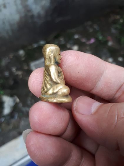 รูปหล่อ หลวงพ่อเงิน วัดบางคลาน อ.โพทะเล จ.พิจิตร พิมพ์นิยม ฐานบาง ปี24xx กว่า เนื้อทองผสมแก่ทอง เนื้อเหยี่ยว ย่น คมชัด เก่า เดิมๆ เป็นธรรมชา รูปที่ 7