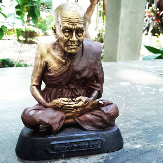 หลวงปู่ทวดขนาดหน้าตักสามนิ้ว รูปที่ 4