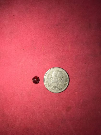 สร้อยข้อมือ เพชรพญานาค 9 เม็ด หลากสี สีสดใส สวยงาม ขนาดเม็ดใหญ่ เลี่ยมกรอบเนื้อเงินแท้ หนา แข็งแรง ออกแบบสไตล์สวย มีตลับเงินรูปหัวใจ 1 ใบ แล รูปที่ 4