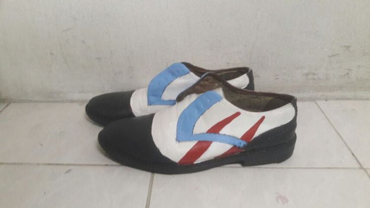 สีเพ้นท์หนัง  สีย้อมหนัง เพ้นท์กระเป๋า เพ้นท์รองเท้า รูปที่ 8