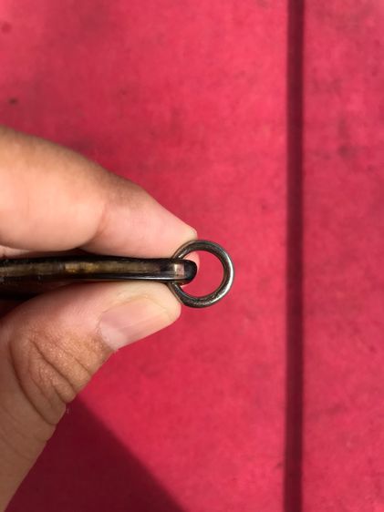 เหรียญพระพุทธ หลวงพ่ออยู่ วัดเกยไชย อ.ชุมแสง จ.นครสวรรค์ ปี 2468 เหรียญเนื้อทองแดงกะไหล่ทอง สภาพสวย เหรียญนี้เป็นเหรียญปั๊มข้างเลื่อย ห่วงเช รูปที่ 5