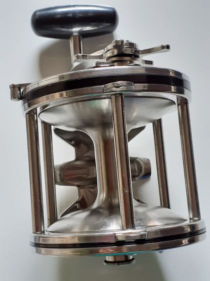 รอกตกปลา penn 144 60 made in USA ไม่เคยผ่านการใช้งาน สภาพสวย รูปที่ 5