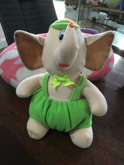 ตุ๊กตาช้าง