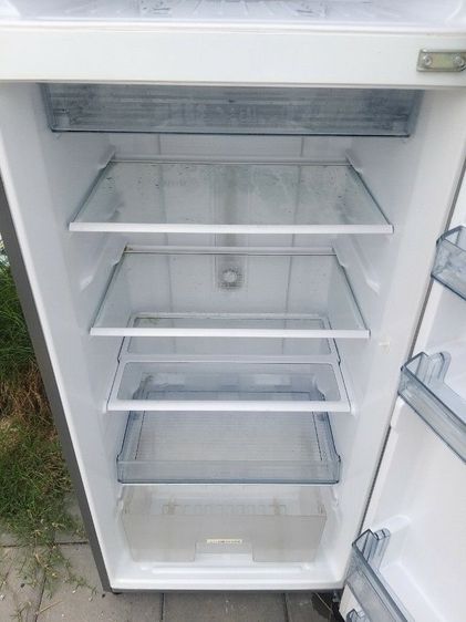 ขายตู้เย็น Panasonic Inverter สวยๆวิ้งๆ
ระบบ No Frost ไม่มีน้ำแข็งเกาะ
ละลายน้ำแข็งเองอัตโนมัติ ประหยัดไฟ

สินค้าใช้งานได้ปกติ

 รูปที่ 9