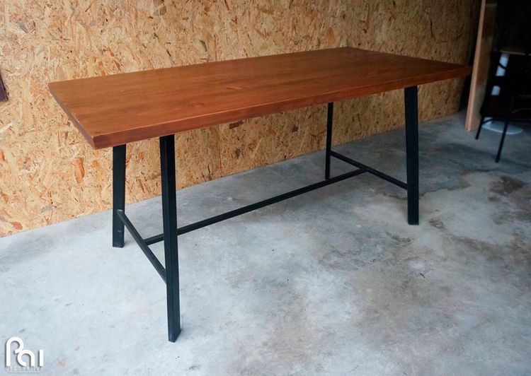 โต๊ะอาหาร โต๊ะคาเฟ โต๊ะเอนกประสงค์ โต๊ะไม้ขาเหล็ก สั่งทำใหม่ได้