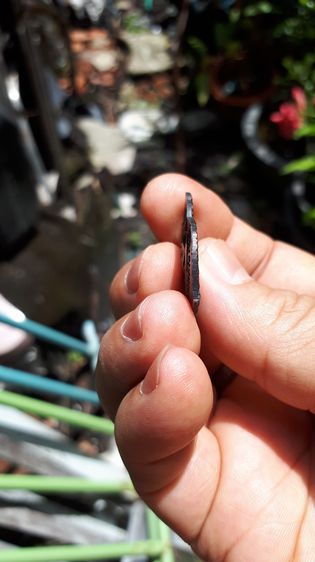 เหรียญ หลวงพ่อทวด รุ่น3 บล็อคเขยือน พิมพ์ 2 จุด ประคตเต็ม ปี2504 เนื้อทองแดงรมดำ พิมพ์ถูก คมชัด สวยและสมบูรณ์ตามสภาพเหรียญเก่าเก็บ แท้ ผิวเด รูปที่ 8