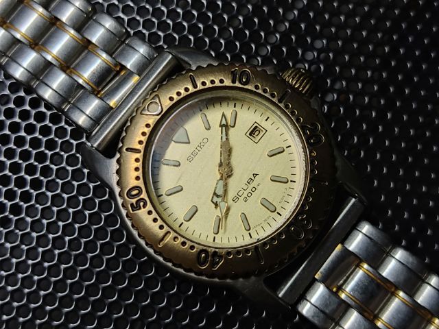 Seiko Scuba lady ผู้หญิง ดำน้ำ 200m รูปที่ 4