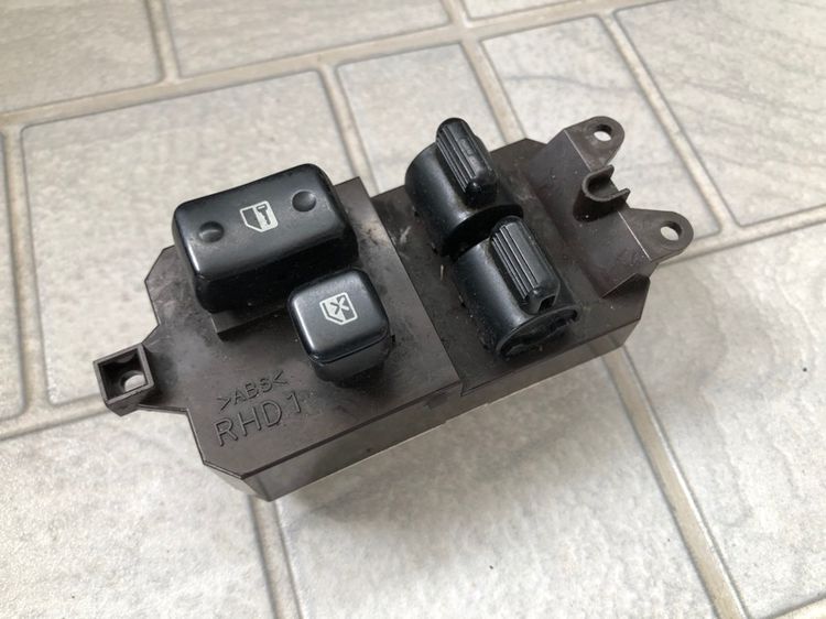 สวิตกระจกไฟฟ้า Toyota 4 ปุ่ม 6 ปุ่ม มือสอง สภาพดี VX100 Cygnus LX460 LX470 ES300 รูปที่ 4