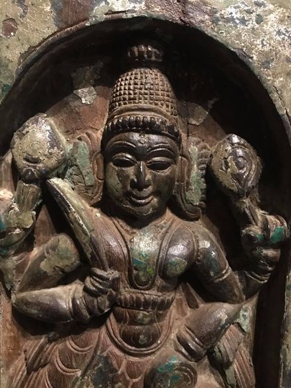 แผ่นไม้แกะสลักลายพระวิษณุปางมัสยาวตาร Matsya Avatar of Lord Vishnu wooden panel รูปที่ 5