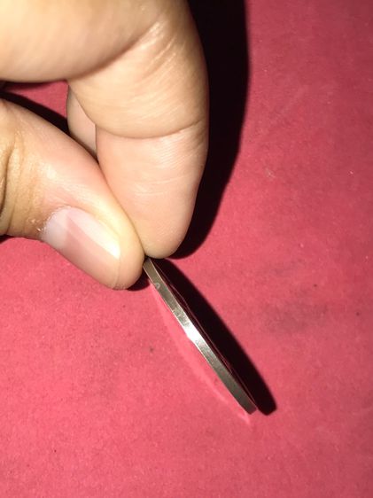 เหรียญทรงผนวช วัดบวรนิเวศวรวิหาร จ.กรุงเทพ ปี 2508 รุ่นแรก เนื้อเงิน บล็อคธรรมดา ห่วงเชื่อมเดิม ขอบตัดเนียนๆ พิมพ์สวย คมชัด แบบนูนต่ำ สร้างน รูปที่ 4