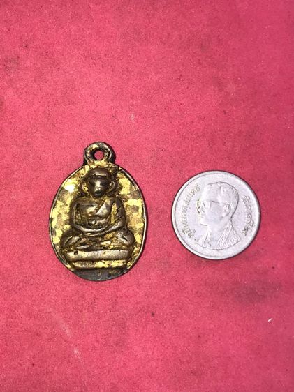 เหรียญไข่ หลวงพ่อไปล่ วัดกำแพง รุ่นแรก ปี 2478 พิมพ์พิเศษ มาฆบูชา หลังจารมือ เนื้อฝาบาตร สภาพสวยมาก แท้ดูง่าย เก่า เดิมๆ แปลก สร้างมาประมาณ  รูปที่ 7