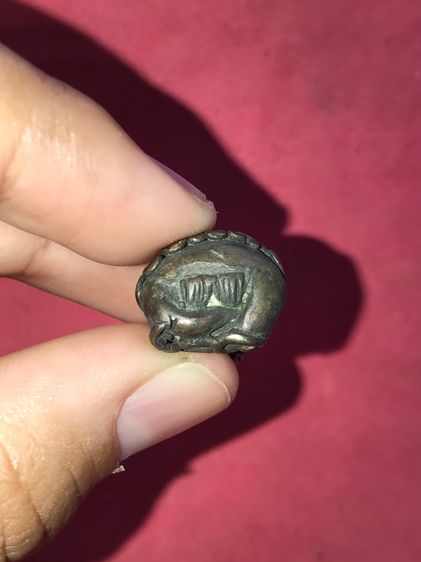 พระปิดตายันต์ยุ่ง หลวงพ่อ ทับวัดทอง พิมพ์ตุ๊กตา ยันต์น่อง เนื้อสัมฤทธิ์เงิน ขนาดเล็กน่ารักน่าคล้องบูชา สภาพสวยมาก หุ่นพิมพ์มาตรฐานนิยม เส้นย รูปที่ 5