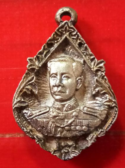 เหรียญหล่อกรมหลวงชุมพรฯพิธีเปิดศาลปี๒๕๓๕เนื้อเงิน รูปที่ 7