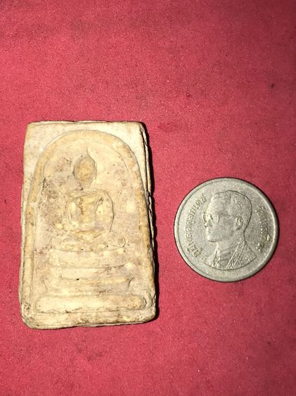 พระสมเด็จ วัดระฆัง พิมพ์ใหญ่โบราณ เนื้อผงพุทธคุณ เนื้อนี้เป็นเนื้อนิยม กดพิมพ์ชัดๆ ผิวแห้ง มัน มีฝาขาว ยุบย่น ขอบไม่คมมือ มวลสารครบ เก่า มีเ รูปที่ 6