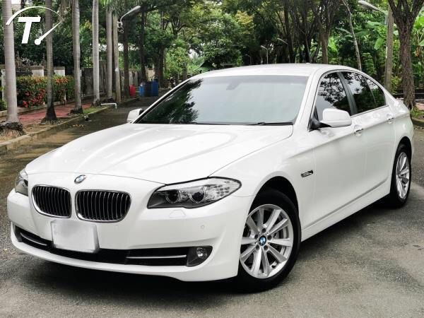  ไฟสปอร์ตไลท์ ช่องลม กันชนหน้า ไฟหน้า BMW F10 F11 ใส่ 520D 525D 523i 528i ปี 2012 2013 2014 2015 โช๊คฝาหน้าF10 รูปที่ 2