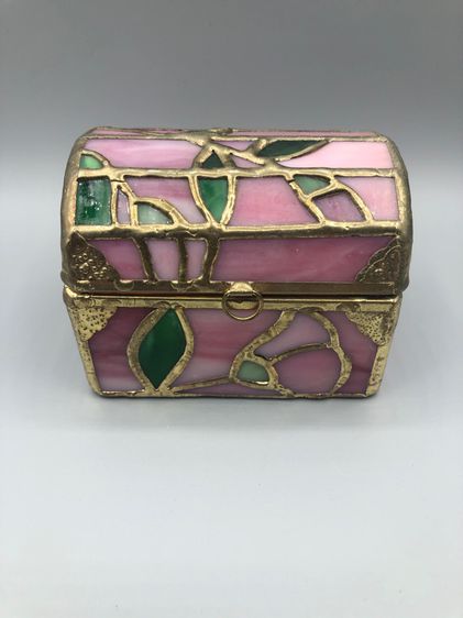 กล่องสเตนกลาสขอบทองเหลือง