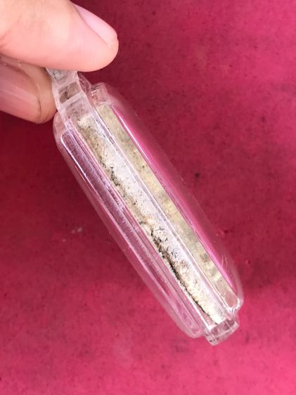 พระกรุวัดเงินคลองเตย พิมพ์นาคปรก เนื้อผง พิมพ์พิเศษหายาก สภาพสวยมาก สมบูรณื เก่า แท้ เดิม หายาก พร้อมเลี่ยมพลาสติก  พุทธคุณ ปรากฏพุทธคุณเด่น รูปที่ 3