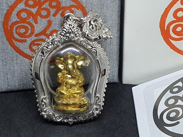 พระพิฆเนศอนันตสุข เนื้อทองทิพย์ รูปที่ 2