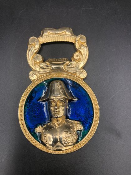 ที่เปิดขวด From Paris