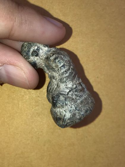 รูปหล่อโบราณ หลวงพ่ออยู่ วัดบางหัวเสือ พระประเเดง จ.สมุทรปราการ เนื้อตะกั่ว ขึ้นไข ผิวเดิม สภาพเดิมๆ ผิวหิ้ง ขนาดใหญ่ เก่า แท้ แปลก หายาก    รูปที่ 4