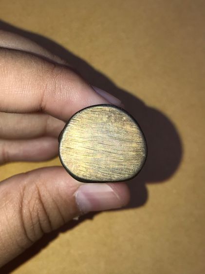 หล่อโบราณ พระยืนอุ้มบาตร เนื้อทองเหลือง รอบตะไบหยาบ สวยเก่า ขนาดประมาณ 1 นิ้ว  ผิวแห้ง เดิมๆ รูปแบบสวยงาม สภาพสมบูรณ์ สุดclassic เก่า แท้ แป รูปที่ 6