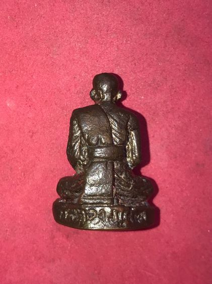 รูปเหมือน หล่อโบราณ หลวงพ่อแช่ม พิมพ์แขนทะลุ เนื้อนวะ ปี 2512 หลวงพ่อแช่ม วัดฉลอง ภูเก็ต พิมพ์แขนทะลุ นิยมสุด อุดกริ่งใต้ฐาน กริ่งยังดังดี แ รูปที่ 3