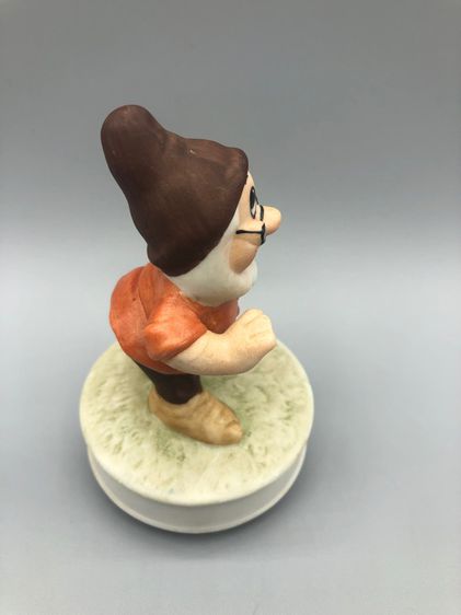 กล่องดนตรีคนแคระ disney  รูปที่ 4