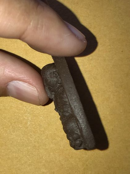 หลวงปู่ทวด สก. พิมพ์ครางเครา เนื้อว่าน ฝังผงบางขุนพรหม รุ่นแรก พ.ศ.2544 พิมพ์พิเศษ สร้างน้อยหายาก สภาพสวย ผิวเดิมๆ  รูปที่ 4