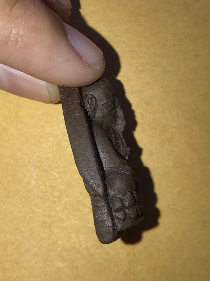 หลวงปู่ทวด สก. พิมพ์ครางเครา เนื้อว่าน ฝังผงบางขุนพรหม รุ่นแรก พ.ศ.2544 พิมพ์พิเศษ สร้างน้อยหายาก สภาพสวย ผิวเดิมๆ  รูปที่ 3