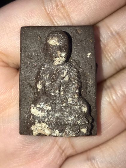 หลวงปู่ทวด สก. พิมพ์สี่เหลี่ยมใหญ่ เนื้อว่าน ฝังผงบางขุนพรหม รุ่นแรก พ.ศ.2544 พิมพ์พิเศษ สร้างน้อยหายาก สภาพสวย ผิวเดิมๆ  รูปที่ 6