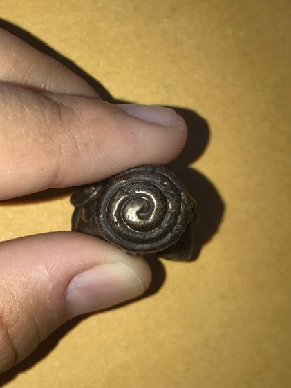 พระปิดตา ยันต์ยุ่ง หลวงพ่อ ทับวัดทอง พิมพ์ตุ๊กตา ยันต์น่อง เนื้อสัมฤทธิ์เงิน ขนาดใหญ่ สภาพสวยมาก เก่า แท้ แปลก หายาก รูปที่ 6