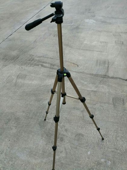 ขายขาตั้งกล้อง genova รุ่น  45612 วัสดุเป็นอลูมิเนียมอัลลอย สีบรอนซ์ทอง 6061 มี ระดับน้ำ รูปที่ 2